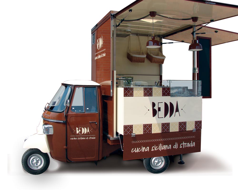 Ape Bedda is a food van built on a vintage Piaggio Ape Car