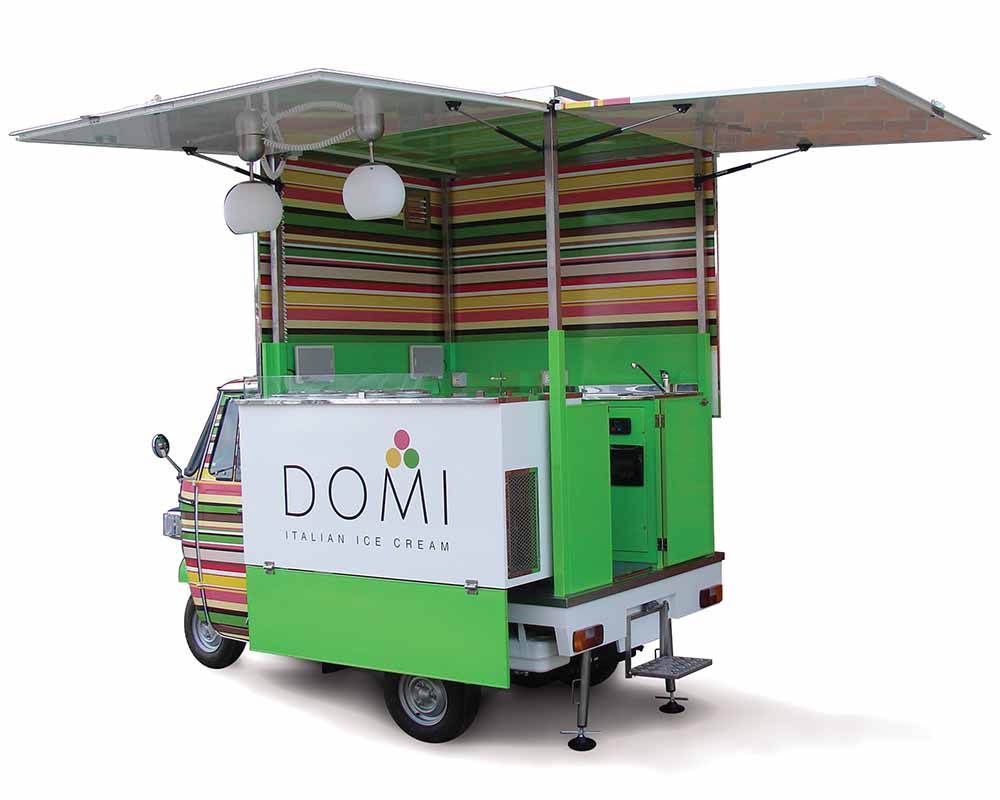 Mobile Ice-cream piaggio van for street food business in Switzerland