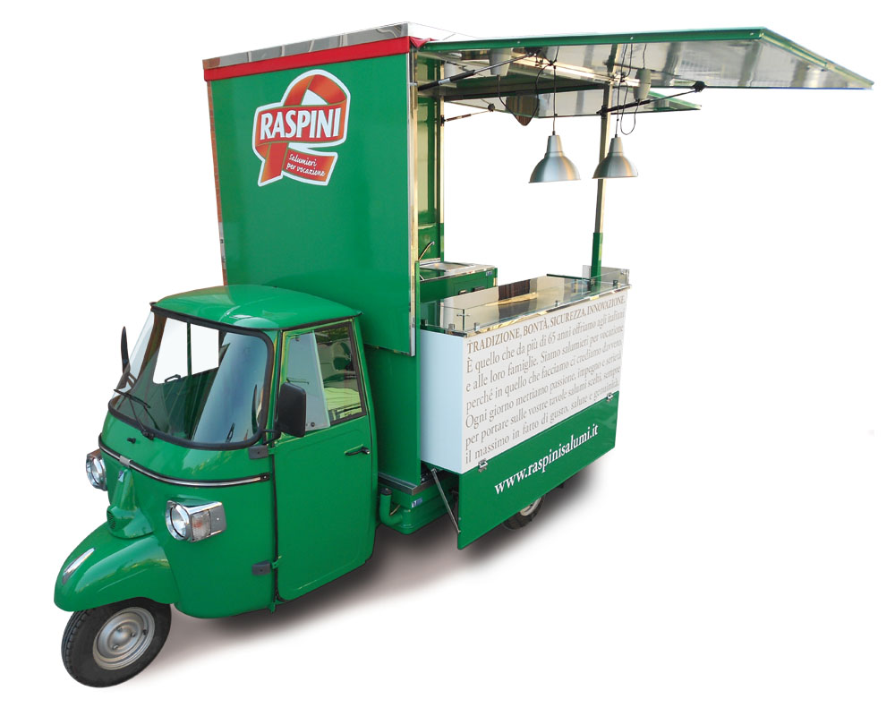 Apecar modified for street food business for the italian company Raspini