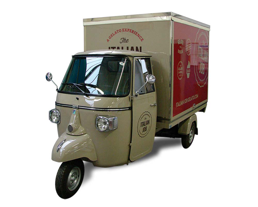 Triporteur a Glace Italien Ape Food Truck Italian Job Miami