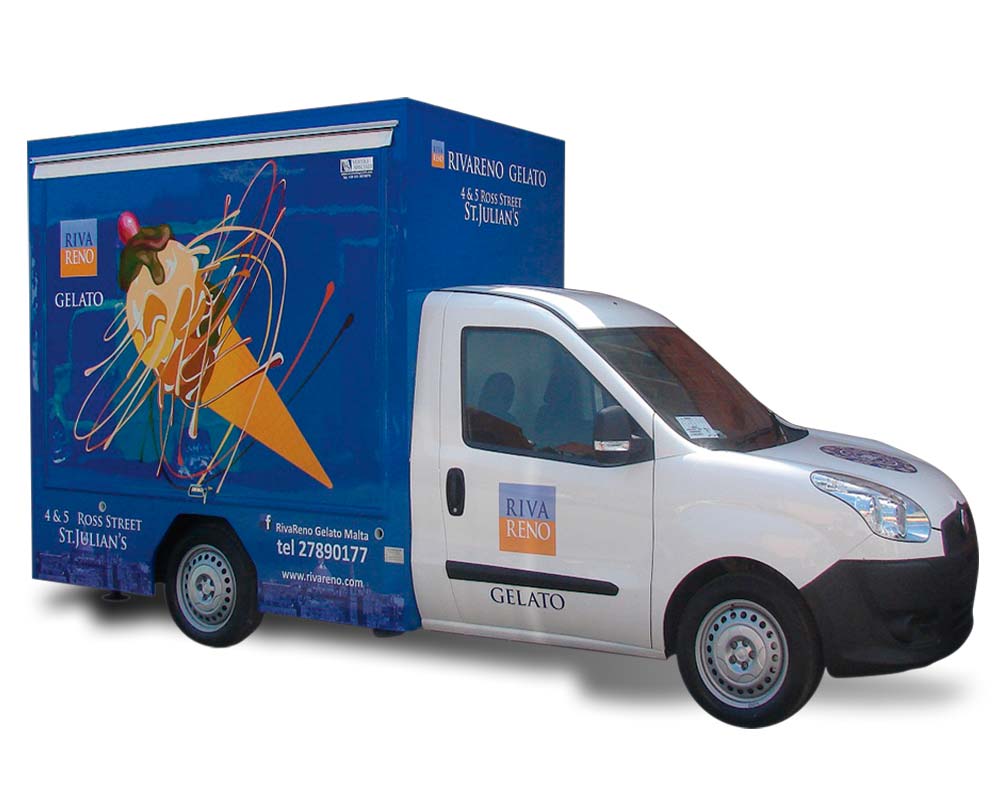 Camion de Glacé Food Truck Doblò Glacier Rivareno en Malte