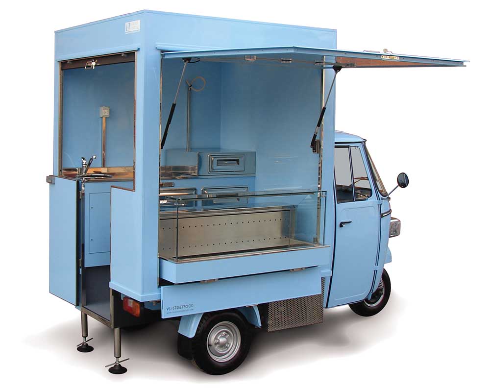 Street food truck built on Piaggio Ape for the brand Caviar House