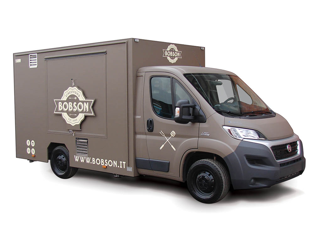 Fiat Ducato food truck Bobson for selling craft beers in Milan