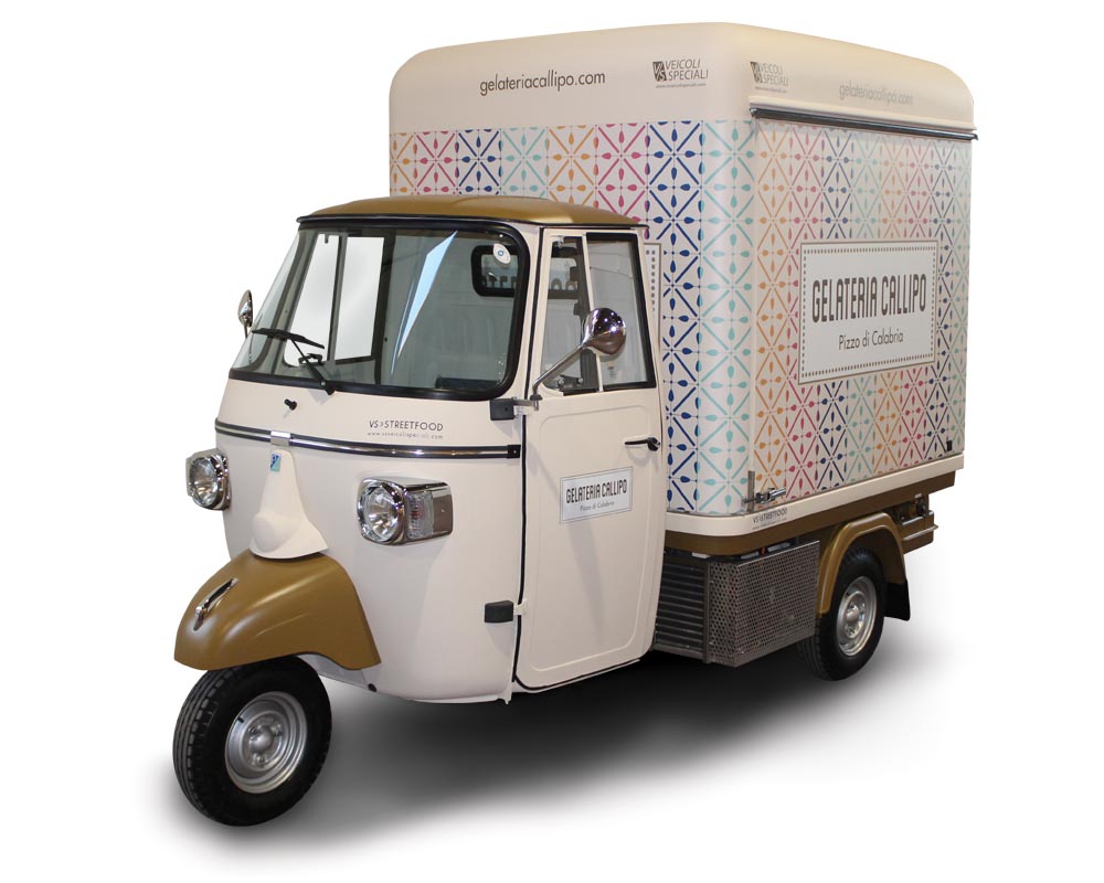 Gelateria Callipo for vending italian ice-cream on a 3-wheels shop