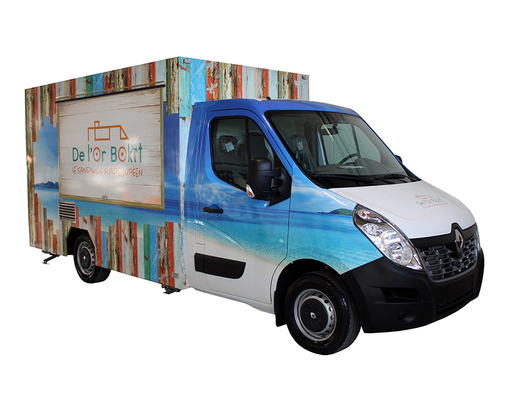 Colorful Food Truck Renault Master built for l'or bokit and travelling across Switzerland