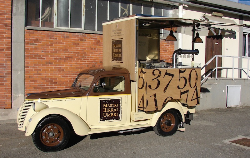 fiat 110 musone convertito in food truck per birrificio mastri birrai umbri