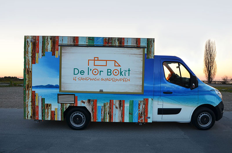 furgone food truck de lor bokit svizzera per vendita di sandwich tipici del Guadalupe