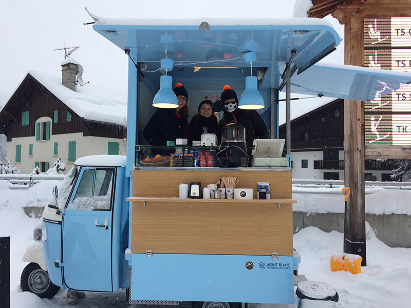 cafe alpin ape street food in inverno a Chamonix