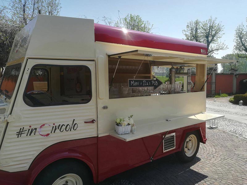 comprare veicolo depoca usato citroen type h trasformato in food truck cocktail-bar mobile per "In Circolo"