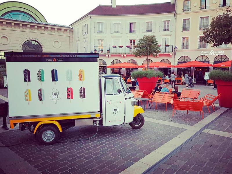 piaggio ape triporteur glacier Emki Pop di Nonna & Nonno in Francia