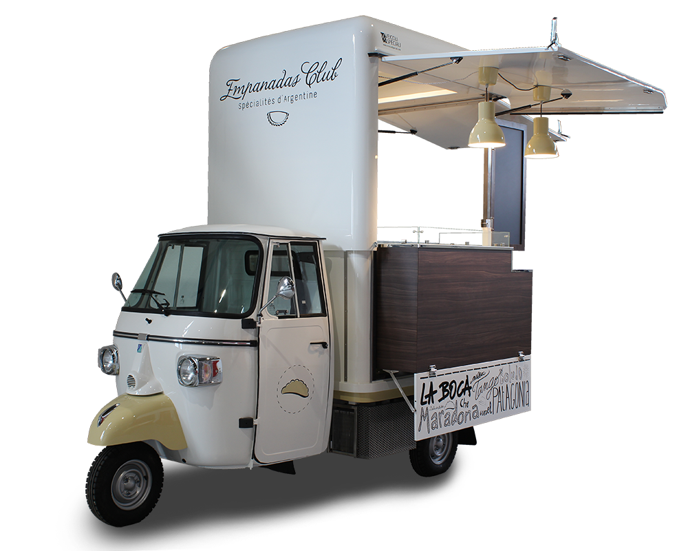 3 ruote piaggio per vendita empanadas argentine in versione street food in Francia