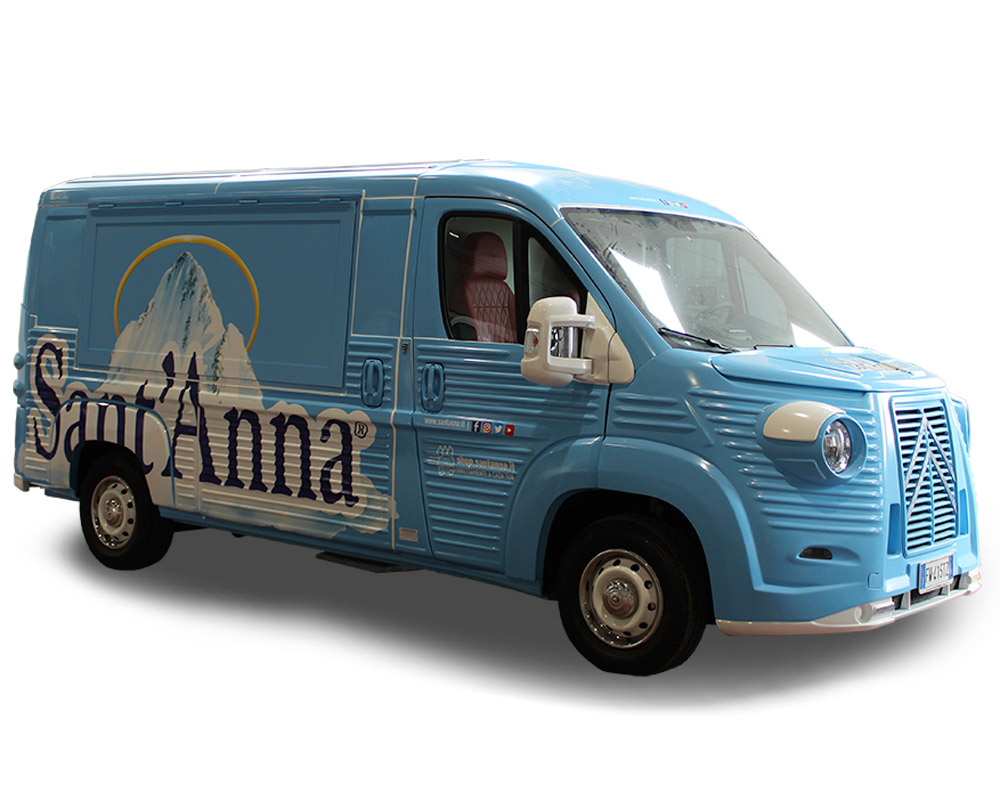 Promo Truck umgewandelter neuer Citroën Jumper Type H zur Förderung des bekanntesten italienischen Wassers "Acqua Sant'Anna"