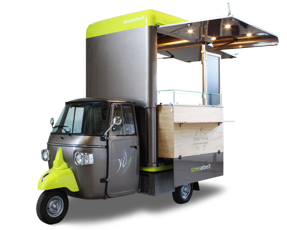 gourmet food catering van built on Piaggio ApeCar for a french starred chef