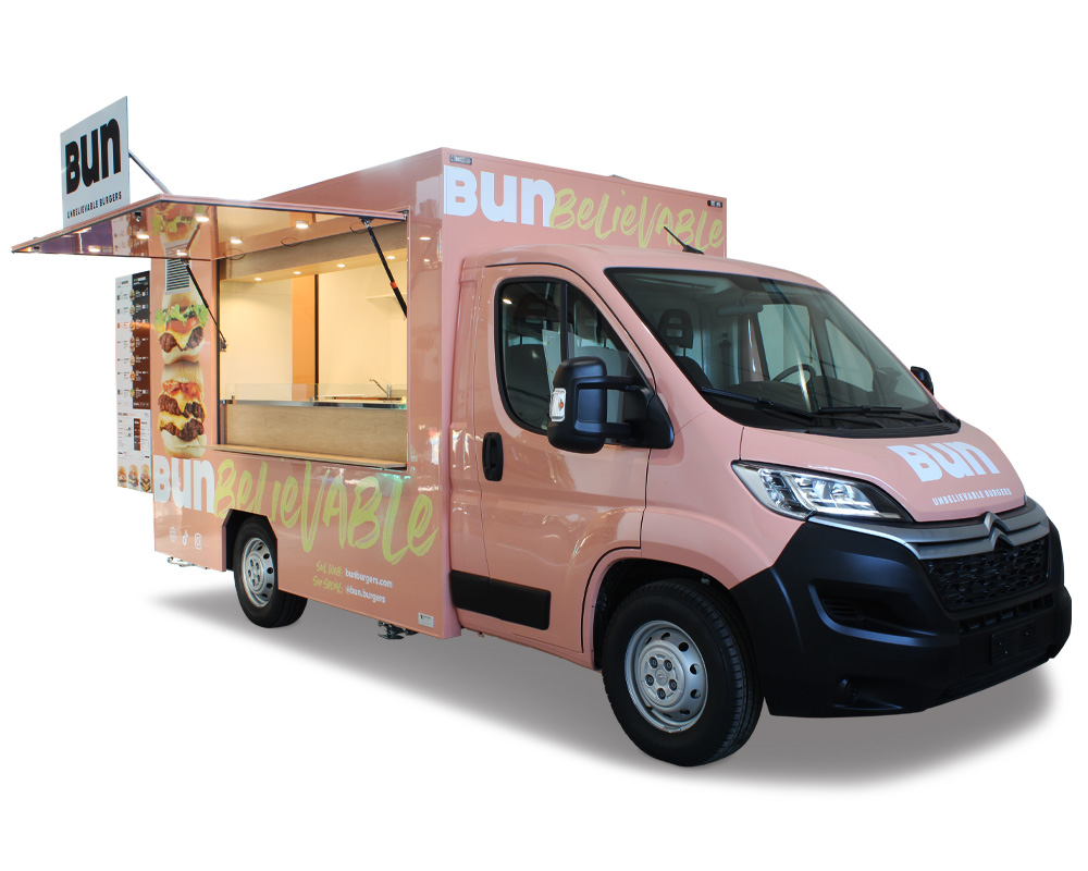 hamburger food truck bunburgers for mobile food business in Italy