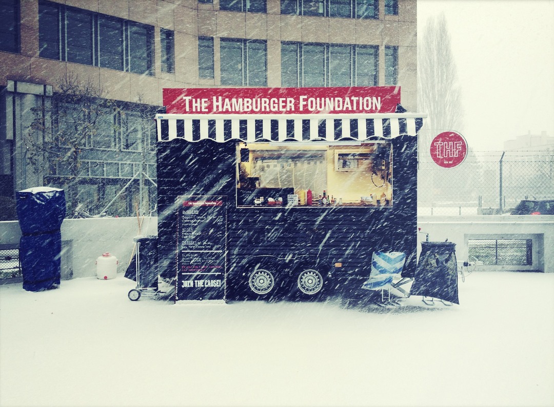 thf rimorchio cucina mobile per vendita hamburger sotto la neve