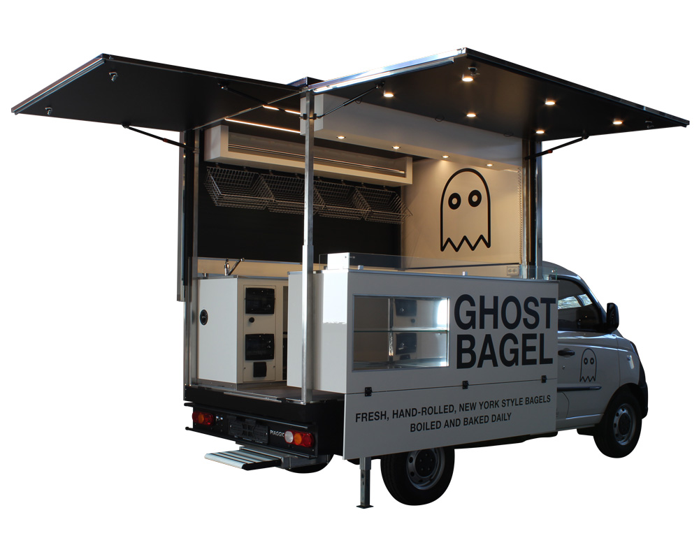 bagel truck piaggio porter NP6 realizzato per 2 ragazzi americani che hanno lanciato il loro marchio ghost bagel