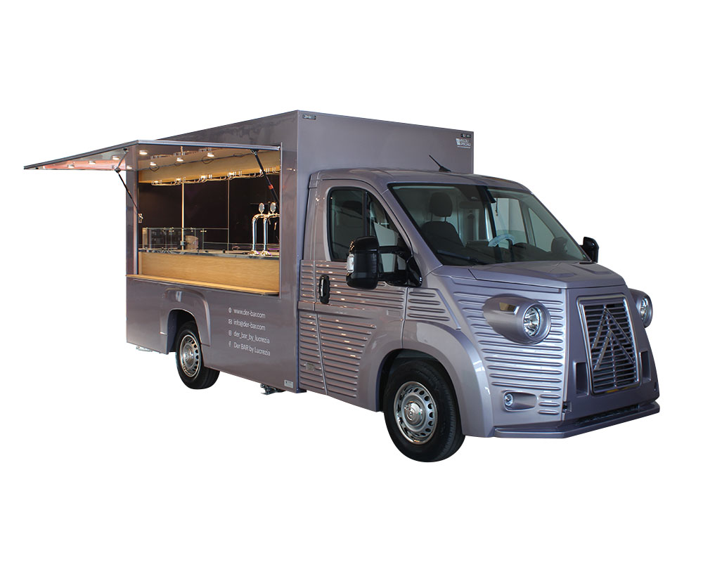 food truck der bar realizzato per Lucrezia e attrezzato per vendere vino, cocktail, antipasti e snack, caffè e cappuccino, croissant e prodotti da forno