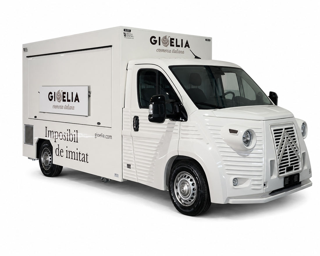 gelateria food truck gioelia in Romania